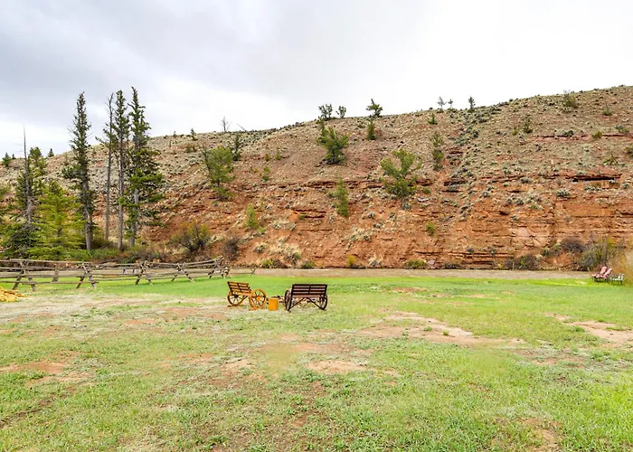 Holiday home Fishing & Views: 'river Paradise' In Dubois! *